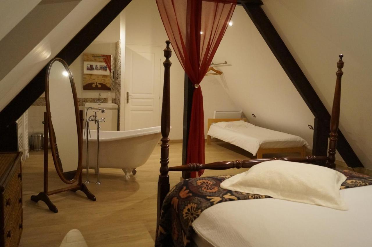 24H Le Mans - Les Haies Gite, Near Le Mans Circuit Villa Coulans-sur-Gee Bagian luar foto