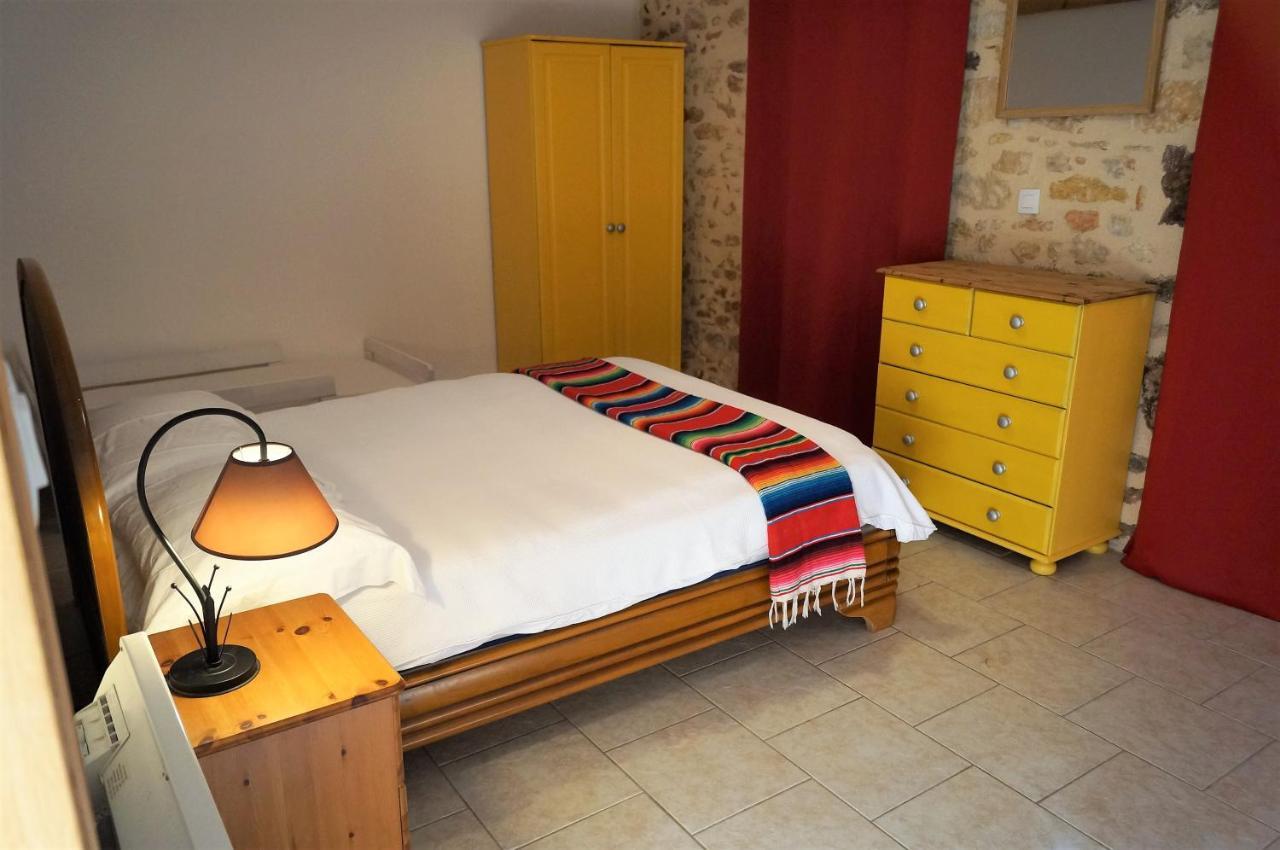 24H Le Mans - Les Haies Gite, Near Le Mans Circuit Villa Coulans-sur-Gee Bagian luar foto