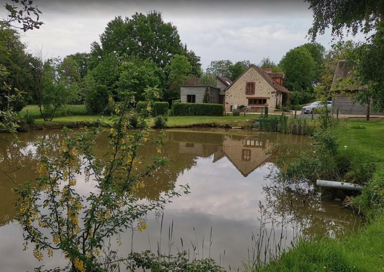 24H Le Mans - Les Haies Gite, Near Le Mans Circuit Villa Coulans-sur-Gee Bagian luar foto